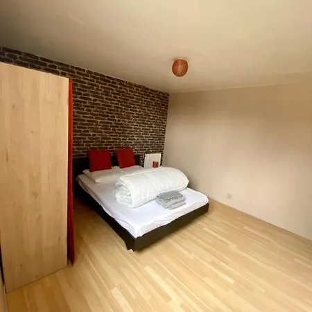 Apartman Avec Piscine A 5 Minutes De Cahors *