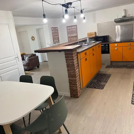 Apartman Avec Piscine A 5 Minutes De Cahors *