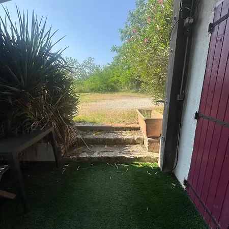 Apartman Avec Piscine A 5 Minutes De Cahors Le Montat