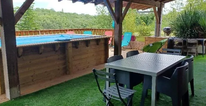 Appartement Avec Piscine A 5 Minutes De Cahors