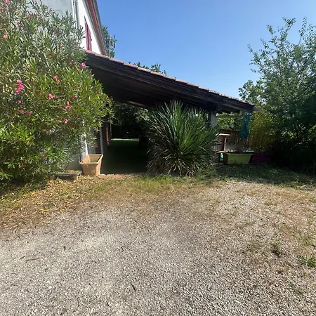 Avec Piscine A 5 Minutes De Cahors * Le Montat