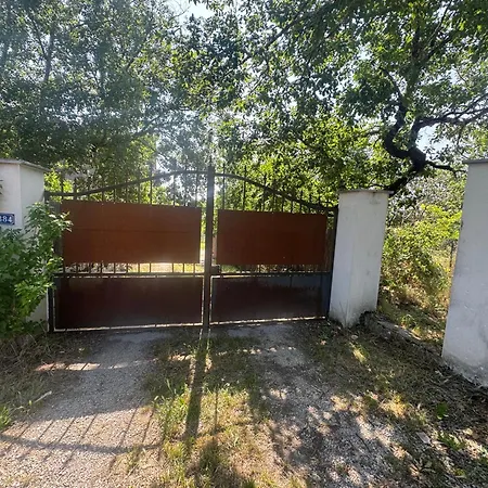 Avec Piscine A 5 Minutes De Cahors *