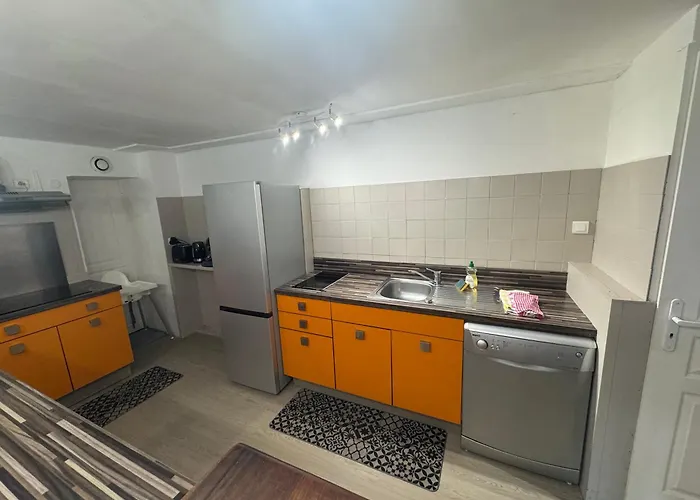 Avec Piscine A 5 Minutes De Cahors