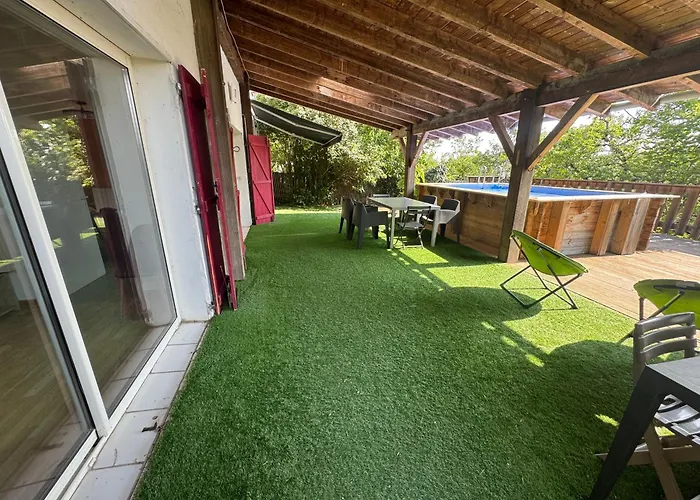 Avec Piscine A 5 Minutes De Cahors * Le Montat